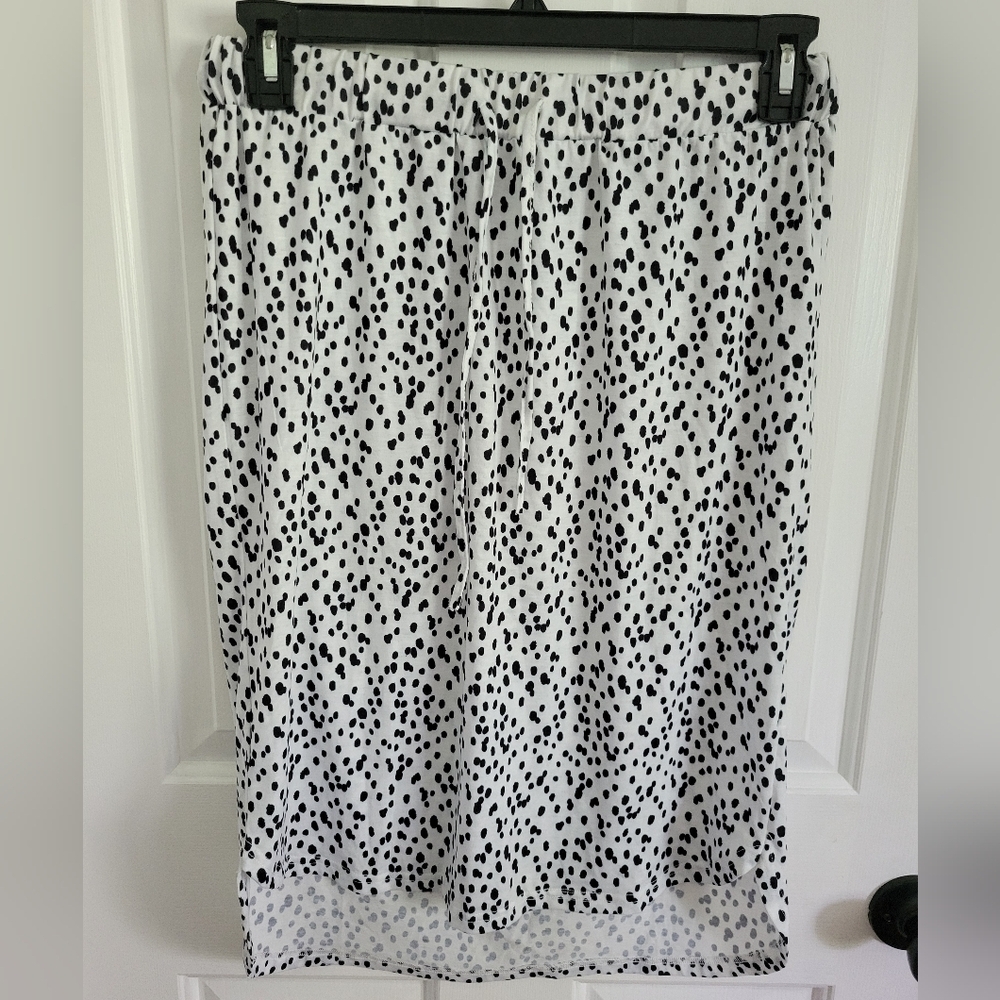 Tickled Teal Women's Black White Splatter Dot Midi Skirt Size Large